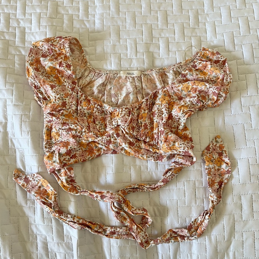 Active USA • size small • flower print